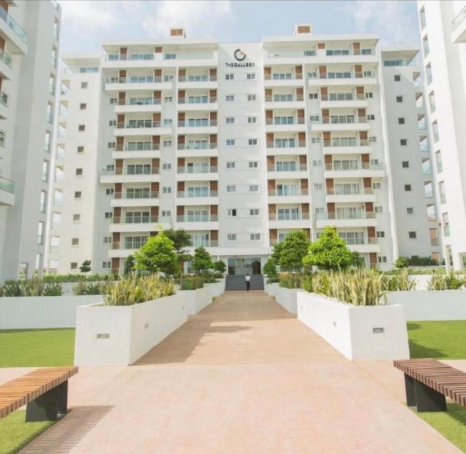 The Gallery Suites By Olive Gold Akkra Exterior foto
