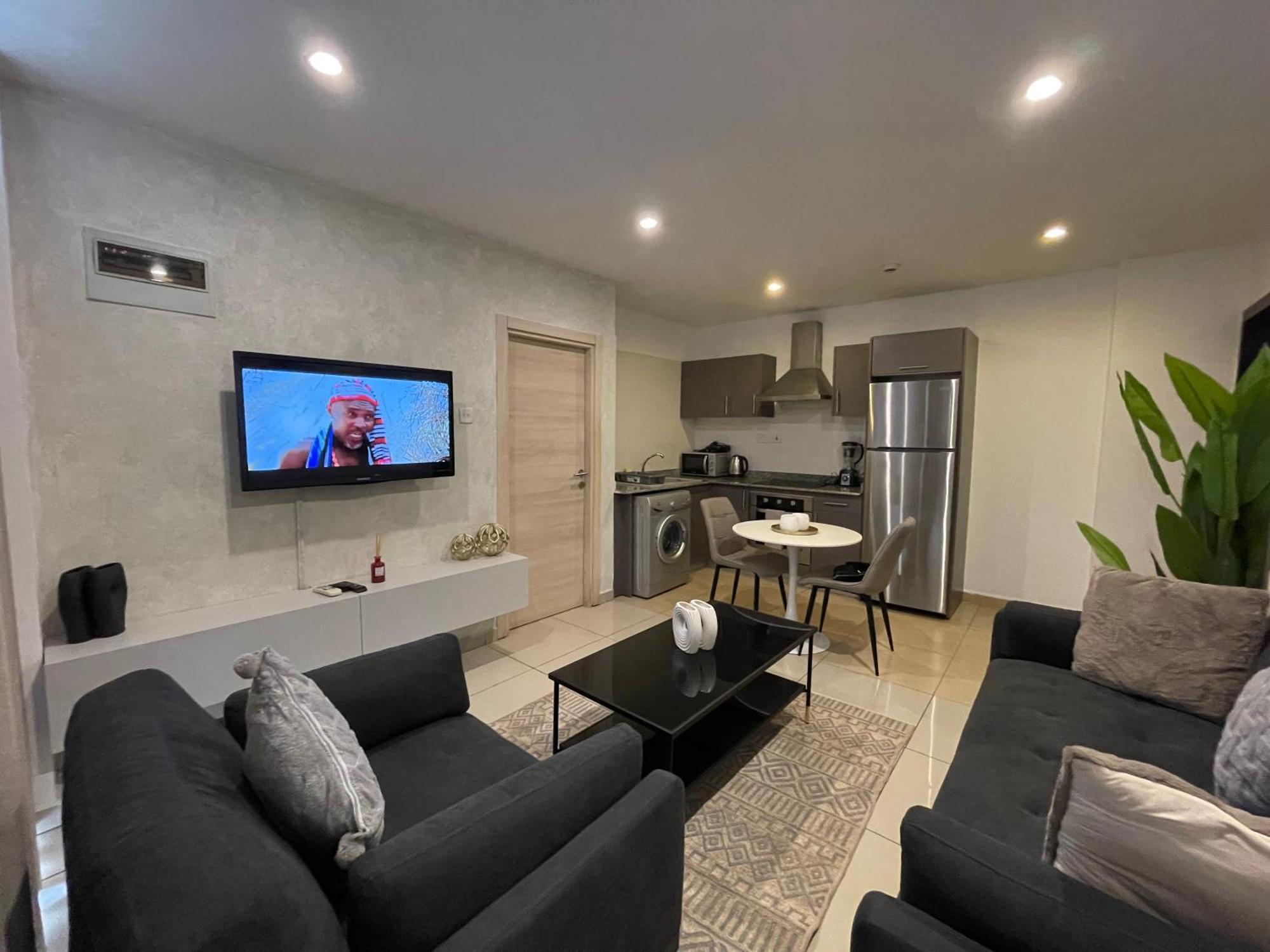 The Gallery Suites By Olive Gold Akkra Exterior foto